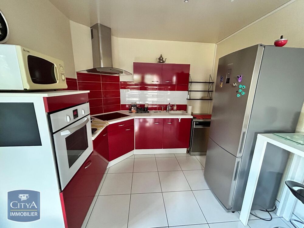 À LOUER : Appartement T3 meublé situé au coeur de la vill....