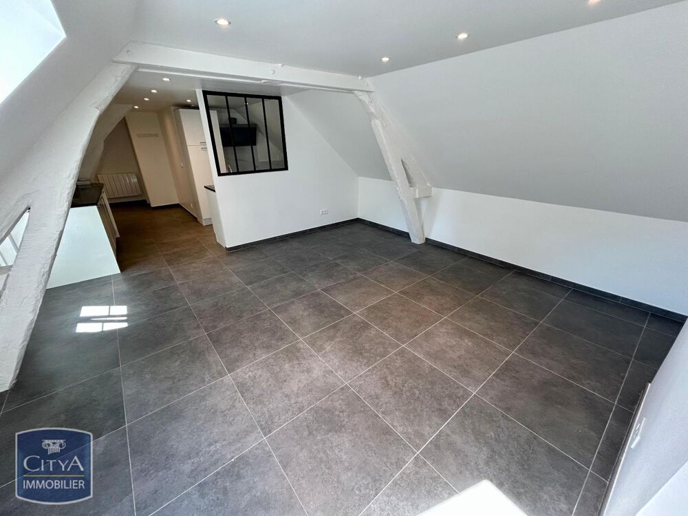 À LOUER : Appartement T3 situé à Jouars-Pontchartrain, d....