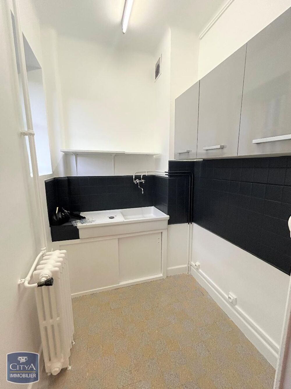 location Appartement - 1 pièce(s) - 28 m² Lyon 7