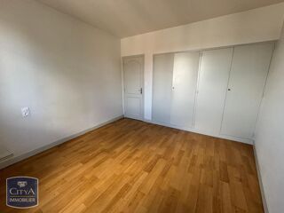  Appartement à louer 3 pièces 73 m²