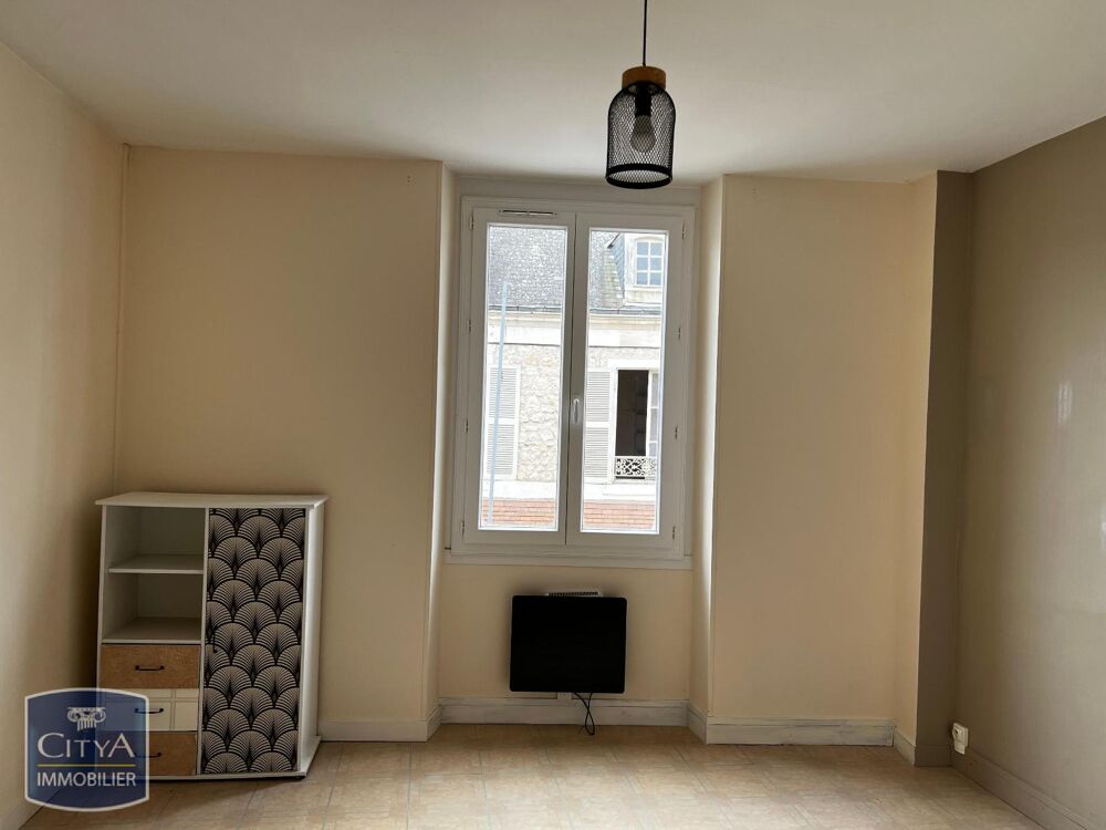 À LOUER : Studio de 22m² situé en plein centre-ville de ....