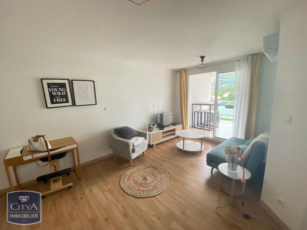 location Appartement - 2 pièce(s) - 37 m² Saint-Denis (97400)