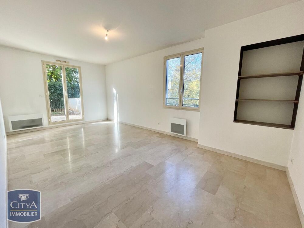 location Appartement - 2 pièce(s) - 53 m² Tassin-la-Demi-Lune (69160)