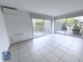  Appartement à louer 3 pièces 73 m²