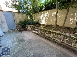  Appartement à louer 2 pièces 55 m²