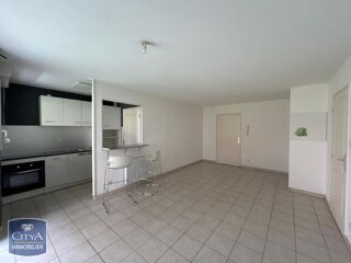  Appartement à louer 2 pièces 48 m²