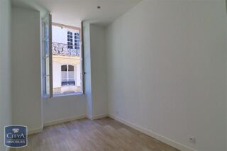  Appartement à louer 3 pièces 72 m²