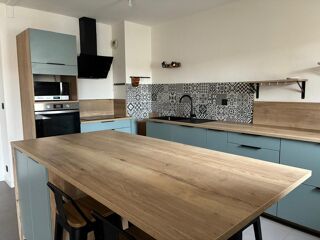  Appartement à louer 3 pièces 67 m²