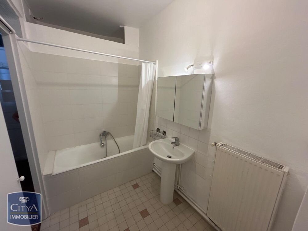 location Appartement - 2 pièce(s) - 58 m² Villefranche-sur-Saône (69400)