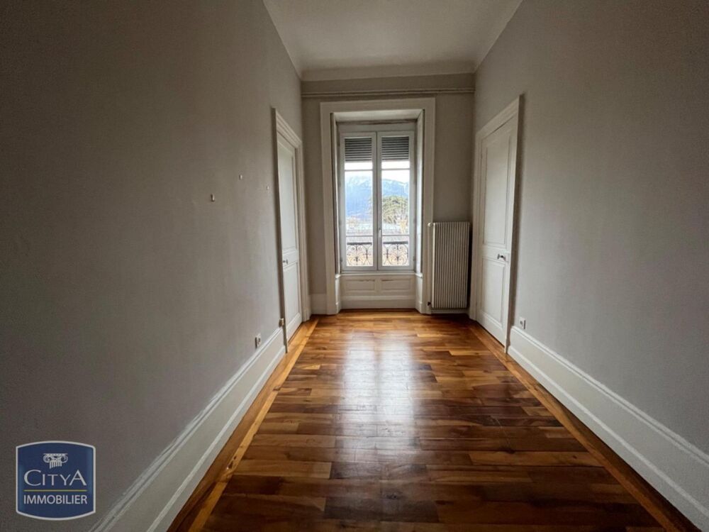 location Appartement - 5 pièce(s) - 145 m² Grenoble (38000)