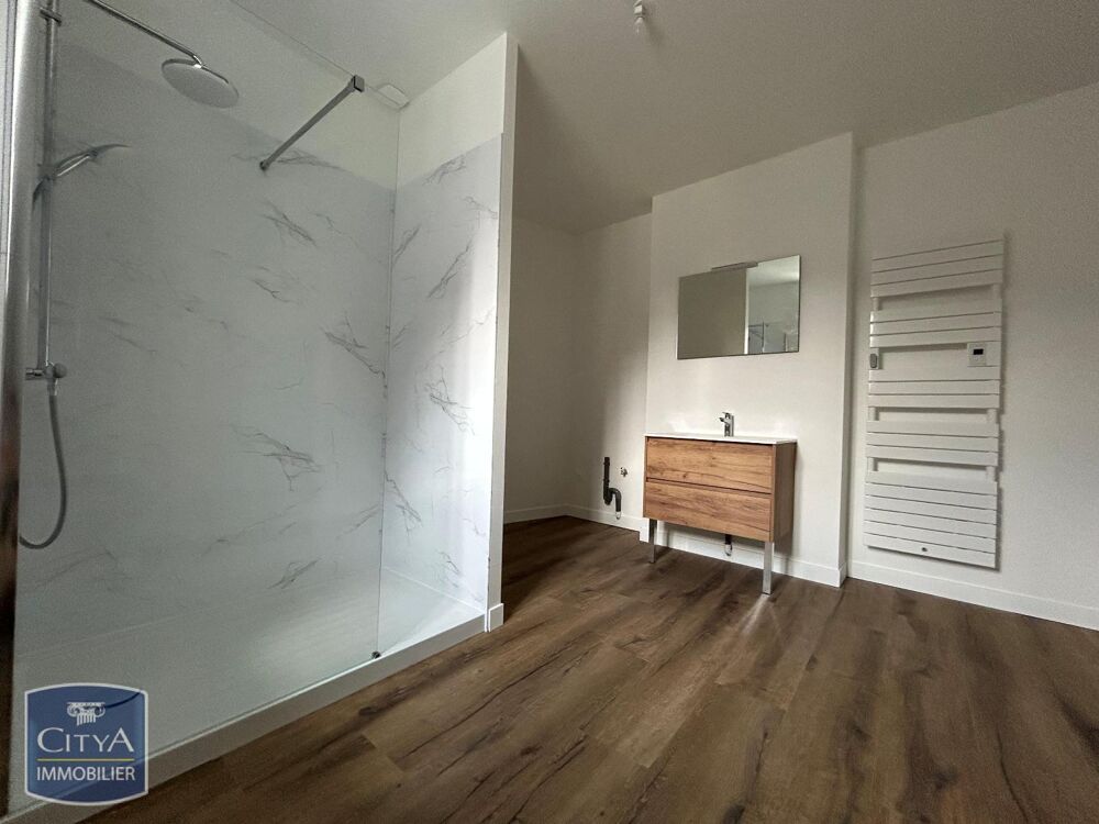 location Appartement - 3 pièce(s) - 91 m² Cambrai (59400)