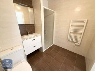  Appartement à louer 1 pièce 30 m²