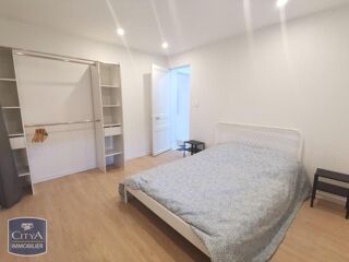  Appartement à louer 2 pièces 42 m²