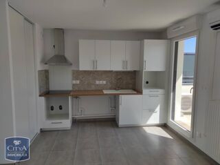  Appartement � louer 2 pi�ces 45 m� Cuers