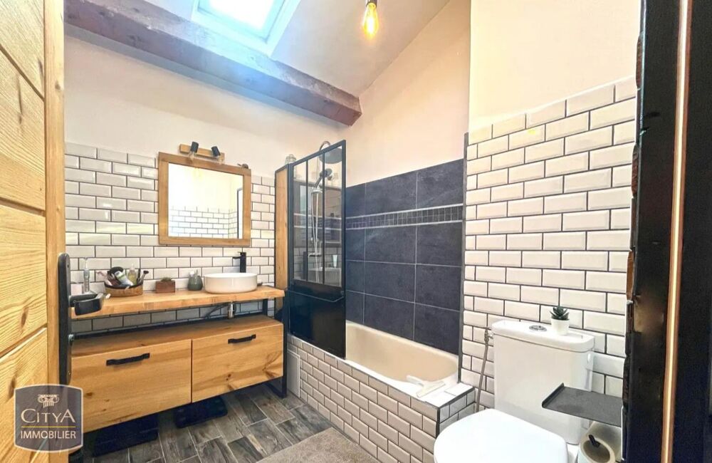 location Appartement - 2 pièce(s) - 53 m² Toulon (83200)