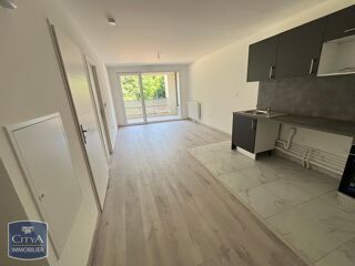  Appartement à louer 2 pièces 44 m²