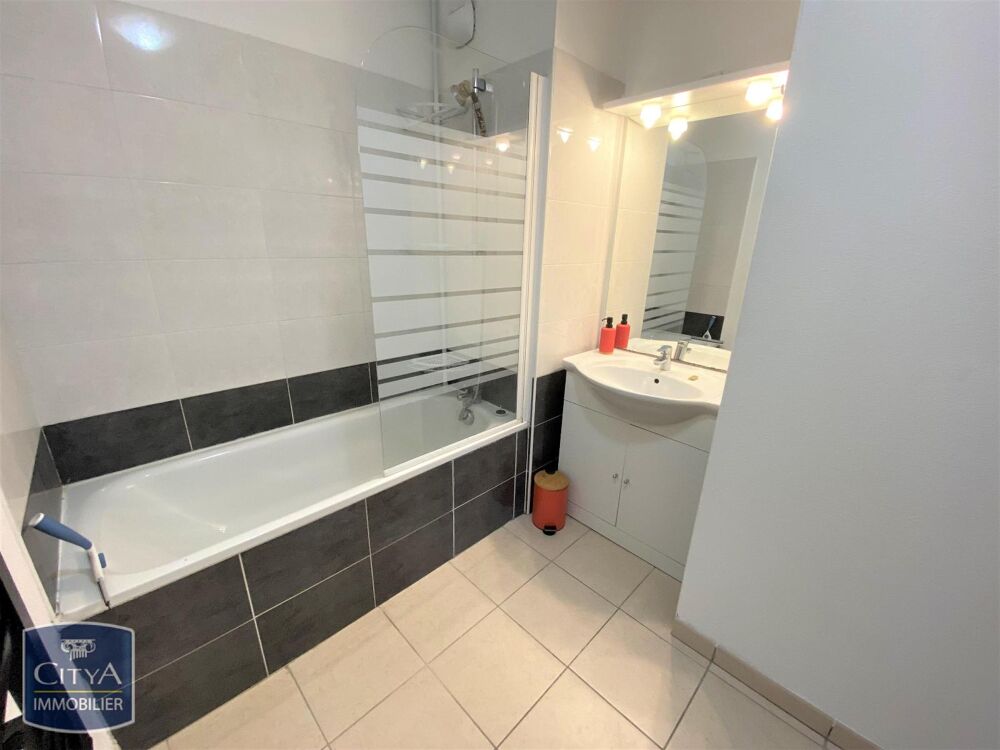 location Appartement - 2 pièce(s) - 46 m² Miramas (13140)