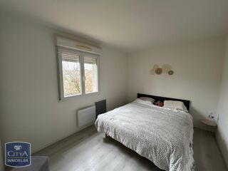  Appartement à louer 3 pièces 65 m²