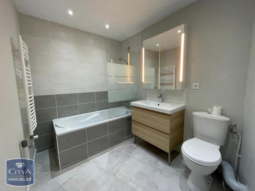 location Appartement - 2 pièce(s) - 56 m² Clermont-Ferrand (63100)
