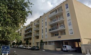  Appartement à louer 3 pièces 55 m²