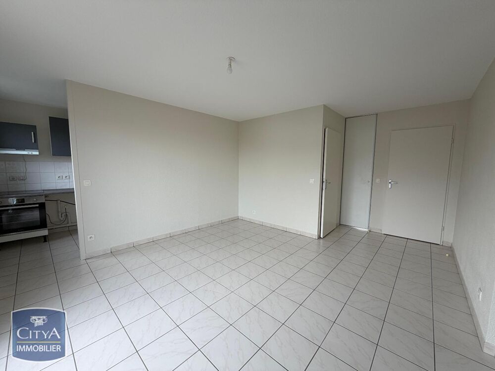 location Appartement - 2 pièce(s) - 54 m² Vichy (03200)