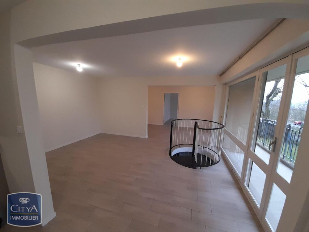 location Appartement - 4 pièce(s) - 95 m² Sedan (08200)