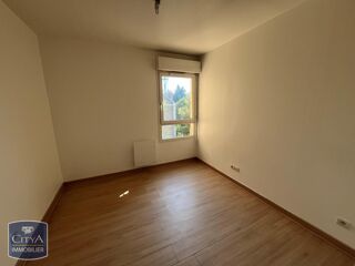  Appartement à louer 2 pièces 42 m²