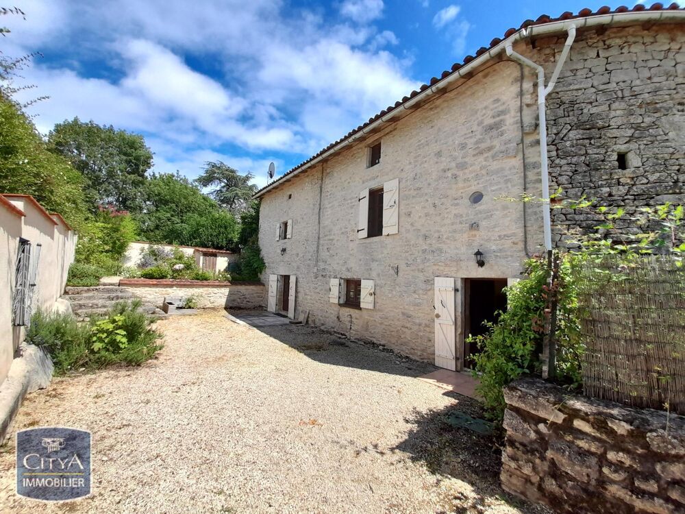 location Maison - 3 pièce(s) - 88 m² Nanteuil-en-Vallée (16700)