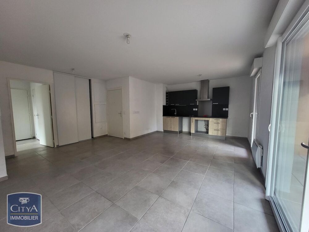 location Appartement - 4 pièce(s) - 76 m² Fréjus (83600)