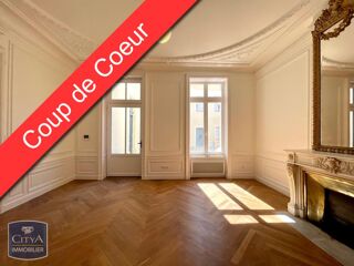  Appartement à louer 2 pièces 55 m²