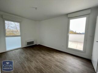  Appartement à louer 4 pièces 85 m²
