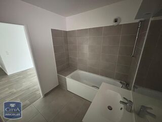  Appartement à louer 4 pièces 78 m²