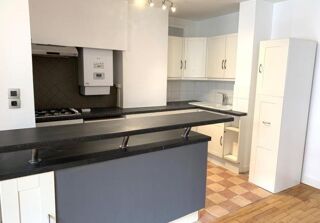  Appartement � louer 3 pi�ces 81 m�