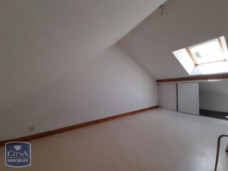  Appartement à louer 3 pièces 87 m²