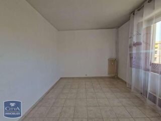  Appartement � louer 4 pi�ces 77 m�