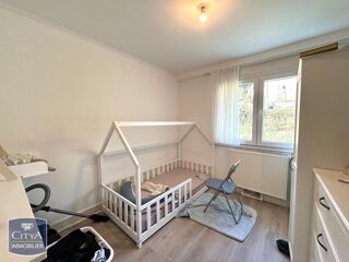  Maison à louer 4 pièces 83 m²