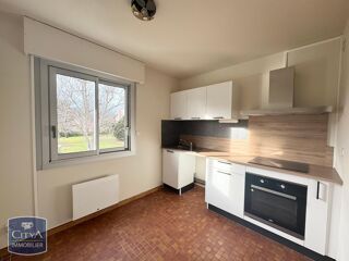  Appartement à louer 2 pièces 44 m²