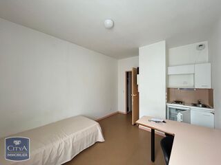  Appartement à louer 1 pièce 18 m²