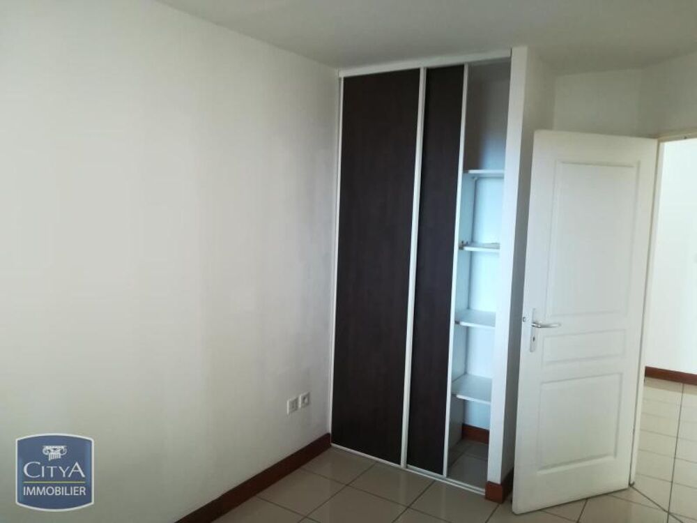 location Appartement - 3 pièce(s) - 53 m² Saint-Denis (97400)