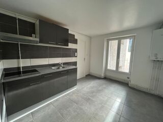  Appartement à louer 1 pièce 38 m²