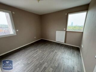  Appartement à louer 3 pièces 62 m²