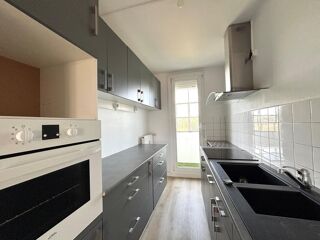  Appartement à louer 3 pièces 56 m²