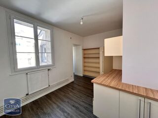  Appartement à louer 2 pièces 60 m²
