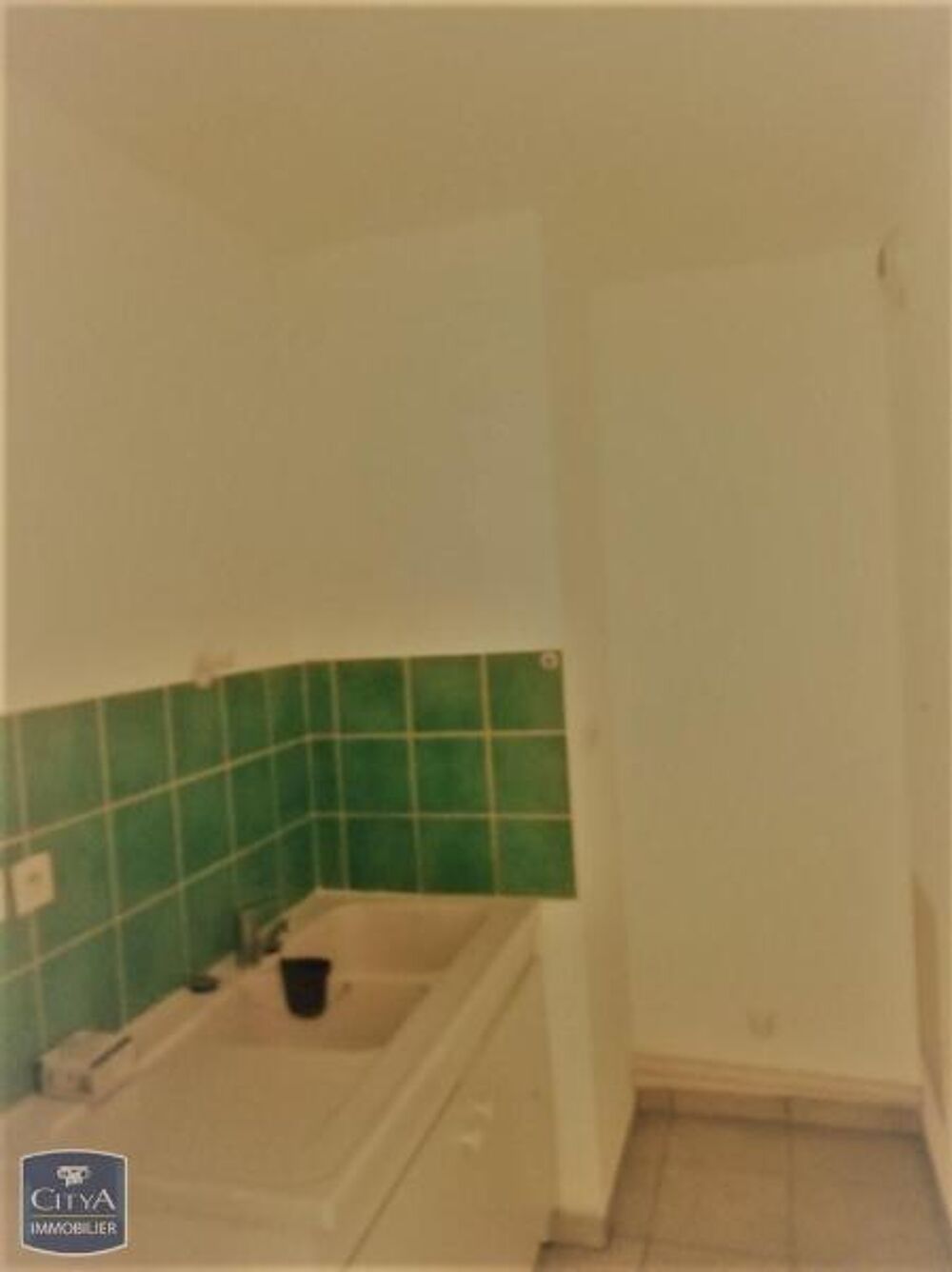 À LOUER : BRIANCON Appartement T2 à Briançon, situé au t....