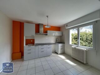  Appartement à louer 5 pièces 124 m²