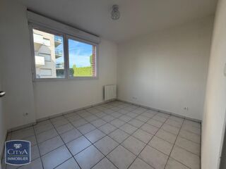  Appartement à louer 3 pièces 60 m²