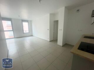  Appartement à louer 3 pièces 60 m²
