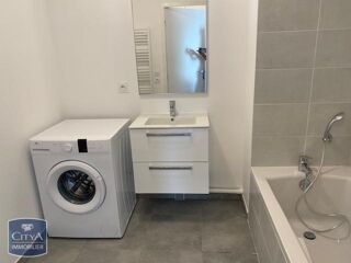  Appartement à louer 3 pièces 66 m²