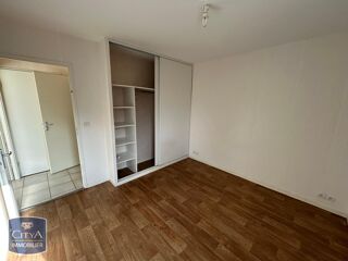  Appartement à louer 2 pièces 44 m²