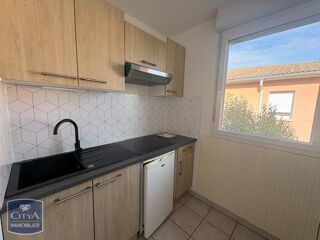  Appartement à louer 3 pièces 56 m²